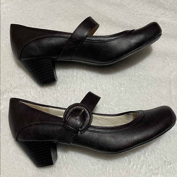 LifeStride Brown Mary Jane Heels Low Heel Pump Sz 5.5M - Picture 10 of 11